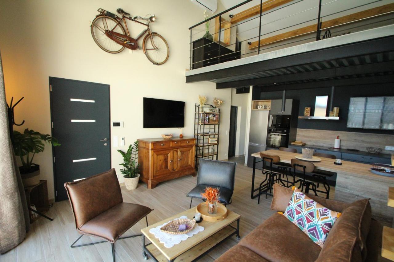 Loft Lou Pitchoun Villa Saint-Étienne-du-Grès Exteriör bild