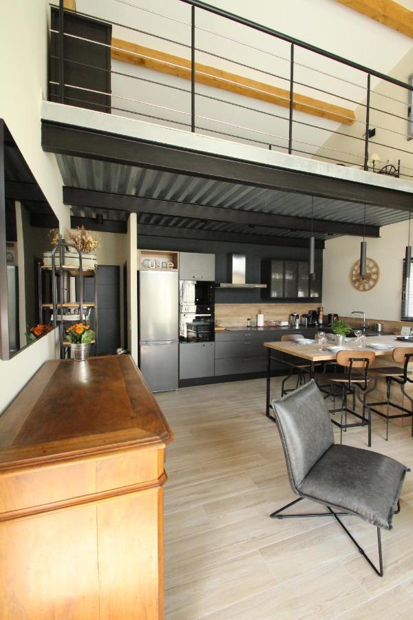 Loft Lou Pitchoun Villa Saint-Étienne-du-Grès Exteriör bild