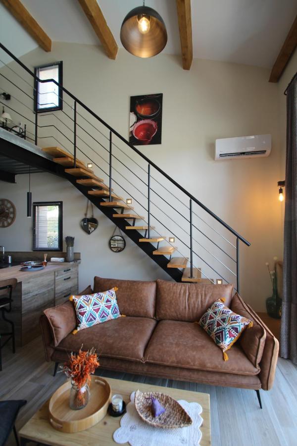 Loft Lou Pitchoun Villa Saint-Étienne-du-Grès Exteriör bild
